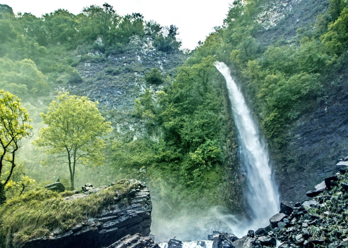 Una passeggiata alla cascata del Botto