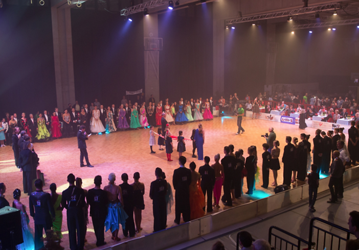 Al Palapenz di Chiasso c'è lo “Swiss Dance Tour Festival”, evento di danza sportiva competitiva
