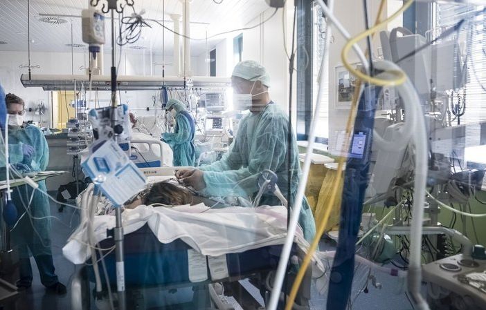 &quot;Anno nuovo, vecchia politica per il governo: il virus può dormire sonni tranquilli&quot;