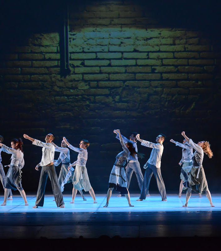 &quot;Suite poetica&quot; al Teatro Astra di Torino: Adriana Cava Dance Company e la pirouette unite nella poesia della danza