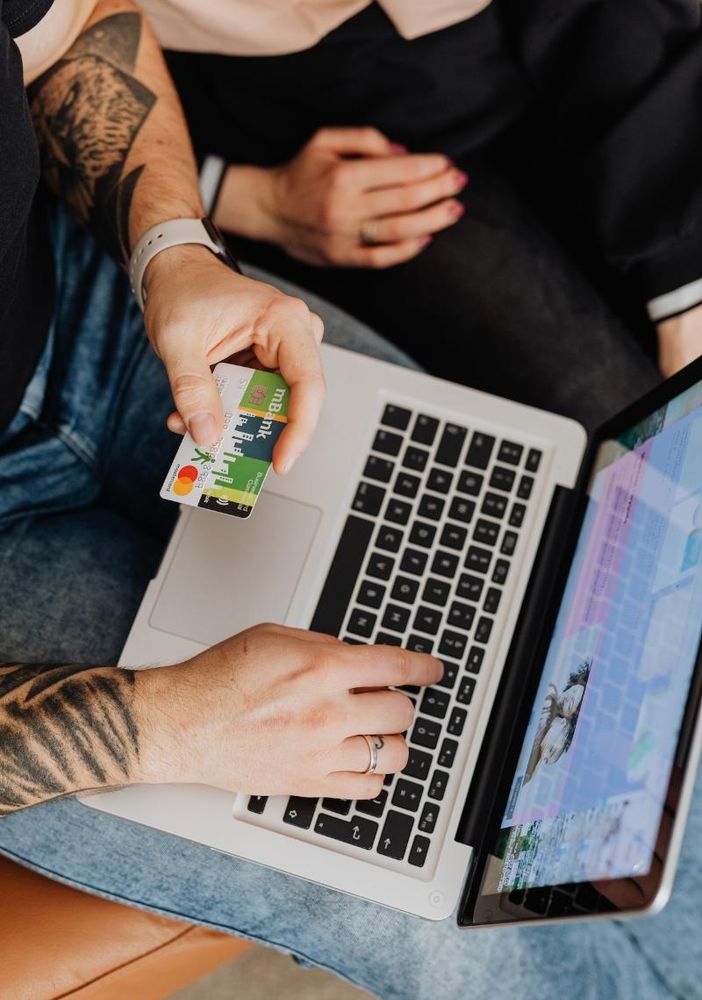 Dai social alla realtà virtuale: le nuove frontiere dell'e-commerce