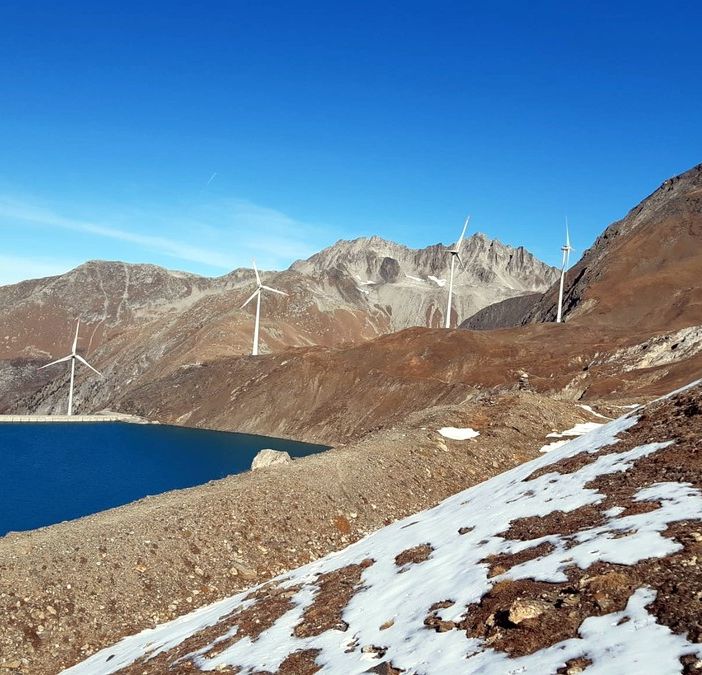 La pale eoliche del passo del Gries