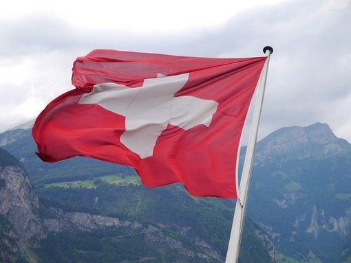 Svizzera: lieve aumento salari nel 2025, ma quelli reali inferiori al 2016