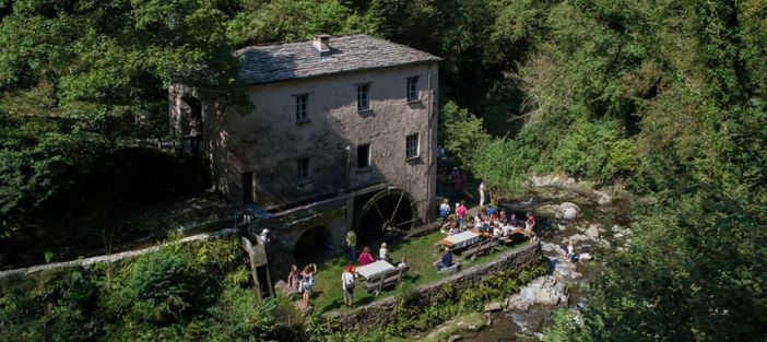 Un luogo da non perdere in Canton Ticino: il Mulino di Bruzella Un luogo da non perdere in Canton Ticino: il Mulino di Bruzella