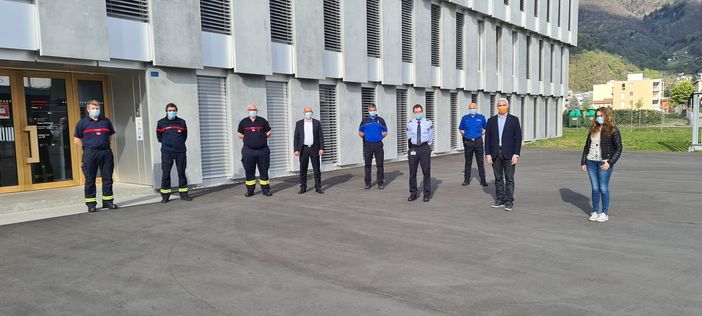 Il Presidente del Gran Consiglio in visita alla Centrale di allarme della Polizia cantonale di Bellinzona Il Presidente del Gran Consiglio in visita alla Centrale di allarme della Polizia cantonale di Bellinzona