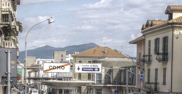 Al via l’esposizione del progetti di Diploma sul valico di frontiera fra Chiasso e Como Al via l’esposizione del progetti di Diploma sul valico di frontiera fra Chiasso e Como