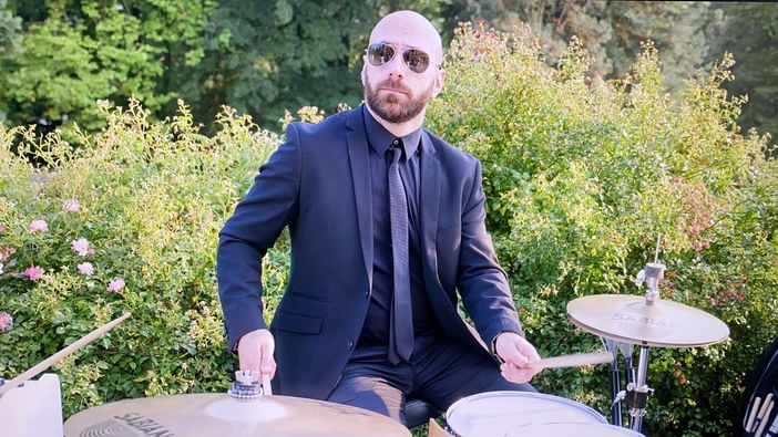 Il batterista Marco Mengoni Il batterista Marco Mengoni