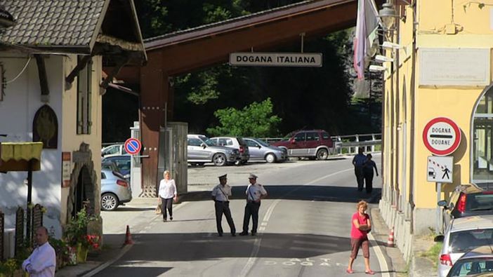 Niente più tampone per gli svizzeri che entrano in Italia Niente più tampone per gli svizzeri che entrano in Italia