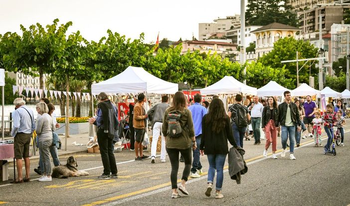Mercatino sul Lungolago di Lugano tutte le domeniche di maggio