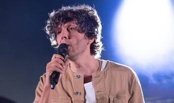 Sanremo 2026, Ermal Meta: "Canto i figli di tutti, l'Eurovision? Porterei il mio messaggio" Sanremo 2026, Ermal Meta: "Canto i figli di tutti, l'Eurovision? Porterei il mio messaggio"