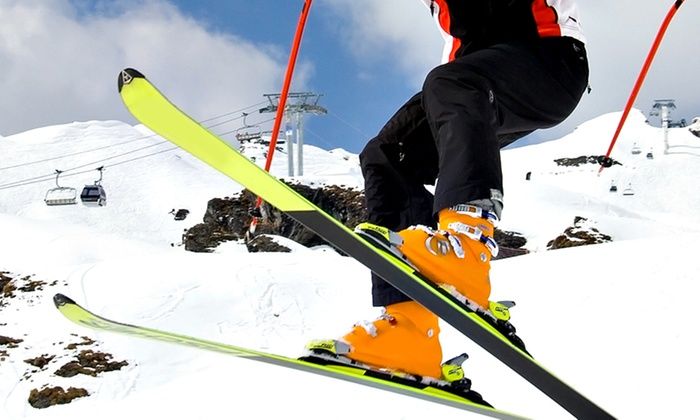 Il Cantone concede le autorizzazioni d’esercizio alle stazioni sciistiche: in Ticino si scia