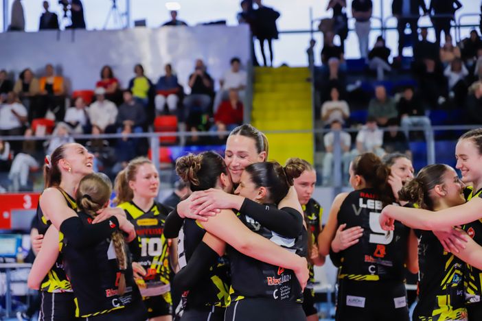 Pallavolo femminile. Volley Lugano sei di bronzo! Cheseaux superato nel match decisivo