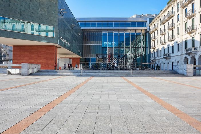 La Sala del Teatro LAC ospita nel fine settimana lo spettacolo dantesco "Paradiso XXXIII" di Elio Germano e Teho Teardo