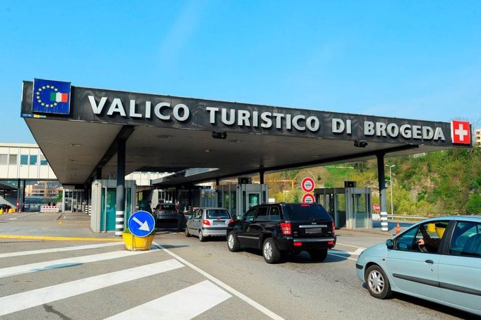 Covid 19: in arrivo ulteriori agevolazioni per l’ingressi in Svizzera Covid 19: in arrivo ulteriori agevolazioni per l’ingressi in Svizzera