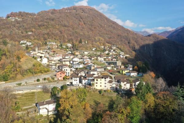 Estensione delle Zone 30 a Moleno, Gorduno e Pianezzo Estensione delle Zone 30 a Moleno, Gorduno e Pianezzo