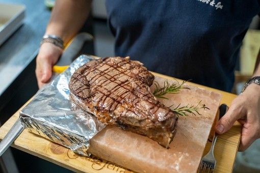 Casa Serra partecipa alla 18a edizione di "Golosaria" a Milano Casa Serra partecipa alla 18a edizione di "Golosaria" a Milano