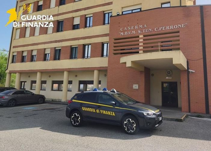 Truffa su erogazioni pubbliche, sequestro per 33 milioni a Cosenza