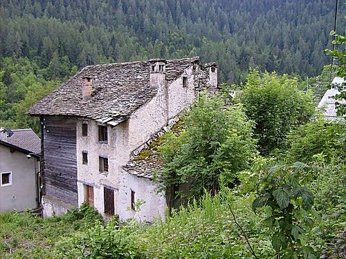 Bellinzona, Luigi Calanca chiede lumi sui 400.000 franchi per i lavori di risanamento di “Chi è d'Lena”