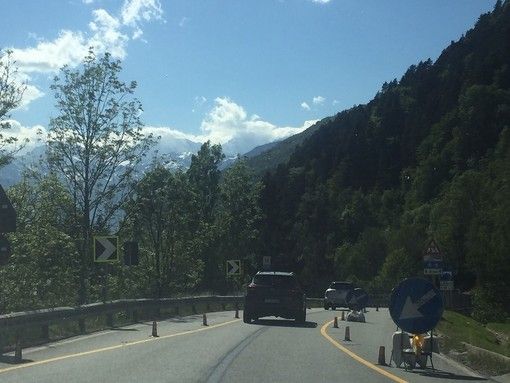 Giornali svizzeri critici sulle continue chiusure della statale di Vigezzo Giornali svizzeri critici sulle continue chiusure della statale di Vigezzo