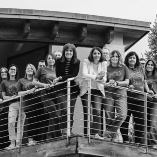 Chiola festeggia 50 anni di lavoro e passione con incontri, degustazioni e performance artistiche