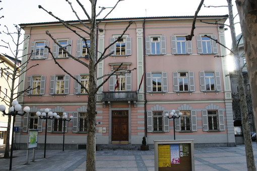 Il Palazzo comunale di Chiasso si illuminerà di arancione
