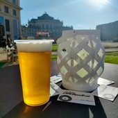 Un brindisi all'amore: la pausa frizzante con birra artigianale firmata Civicoquattro2 Un brindisi all'amore: la pausa frizzante con birra artigianale firmata Civicoquattro2