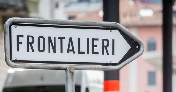 La richiesta dei sindacati dei frontalieri: ritiro della tassa sulla salute e la tutela dei ristorni fiscali