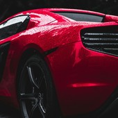 Come evitare costi imprevisti quando si noleggia un’auto sportiva Come evitare costi imprevisti quando si noleggia un’auto sportiva