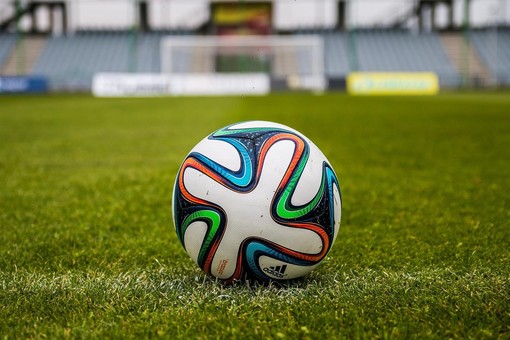 Calcio. Bellinzona, pesante sconfitta contro l'Etoile-Carouge