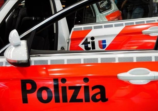 Raduno non autorizzato di un centinaio di motociclisti a Stabio: identificate e denunciate 10 persone per gravi infrazioni