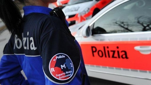 Soldi in cambio del silenzio sulle frequentazioni a luci rosse in Ticino: italiano fermato dalla polizia cantonale