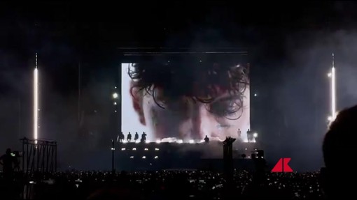 Primo olimpico di Achille Lauro, stadio sold out: 60mila persone Primo olimpico di Achille Lauro, stadio sold out: 60mila persone