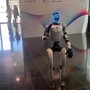Forum Pa, ecco Ettore: il robot umanoide che fa la guida nei musei Forum Pa, ecco Ettore: il robot umanoide che fa la guida nei musei