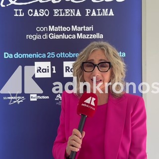 Lunetta Savino torna giudice Libera Orlando: "Il superpotere? L'ossessione per la giustizia" Lunetta Savino torna giudice Libera Orlando: "Il superpotere? L'ossessione per la giustizia"