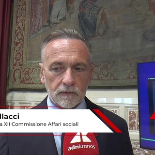 Tumori: Cappellacci (Fi), 'costi ospedalieri 4 mld l'anno, sfida è sostenibilità cura'