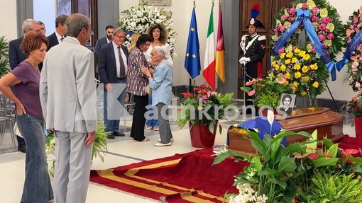 Bonino, Fini alla camera ardente: "Politica più povera senza di lei"