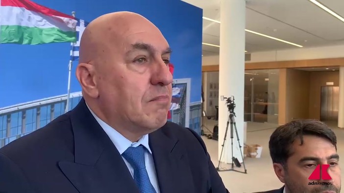 La stoccata di Crosetto: "Nato non è club dei lettori, o si rispettano impegni o si esce" La stoccata di Crosetto: "Nato non è club dei lettori, o si rispettano impegni o si esce"