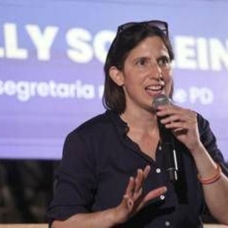 Ucraina, Schlein: "Differenze nel centrosinistra? Le comporremo". A Meloni: "Dica presto quando andremo a votare" Ucraina, Schlein: "Differenze nel centrosinistra? Le comporremo". A Meloni: "Dica presto quando andremo a votare"