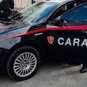 Siena, ritrovato un cadavere dentro la piscina di un agriturismo: indagini in corso Siena, ritrovato un cadavere dentro la piscina di un agriturismo: indagini in corso