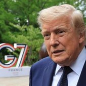 Iran, Trump: "Grande accordo, presto il testo. A Hormuz nessun pedaggio"