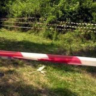 Venezia, cadavere in un campo con colpo d'arma da fuoco alla testa