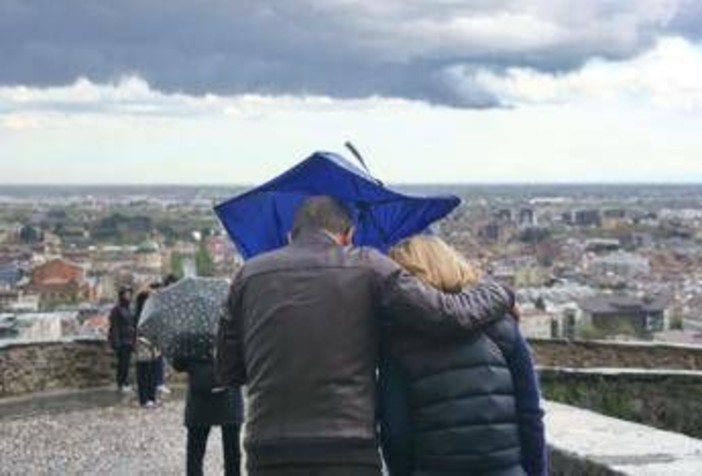 Anticiclone agli sgoccioli, sta per arrivare un’intensa perturbazione atlantica Anticiclone agli sgoccioli, sta per arrivare un’intensa perturbazione atlantica