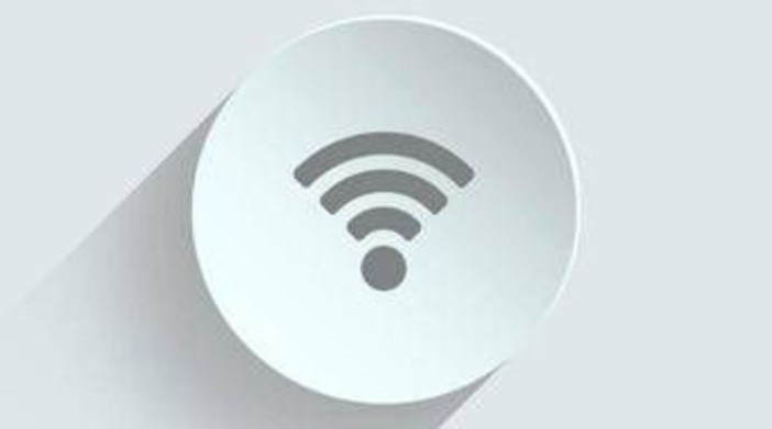 Il Wi-Fi va lento? Gli oggetti che disturbano il segnale (e dove posizionarlo) Il Wi-Fi va lento? Gli oggetti che disturbano il segnale (e dove posizionarlo)