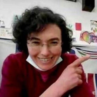 Il racconto della prof accoltellata: "Salva grazie al coraggio di un altro tredicenne" Il racconto della prof accoltellata: "Salva grazie al coraggio di un altro tredicenne"