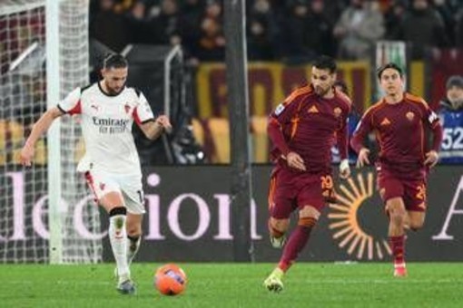 Roma-Milan 1-1, Pellegrini su rigore risponde a De Winter e Allegri frena Roma-Milan 1-1, Pellegrini su rigore risponde a De Winter e Allegri frena