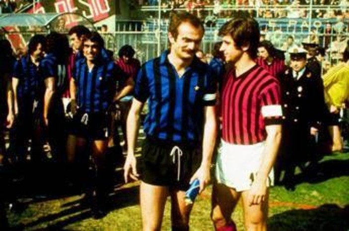 Sandro Mazzola, l'ultima intervista (inedita): "L'Inter è una mamma per me" Sandro Mazzola, l'ultima intervista (inedita): "L'Inter è una mamma per me"