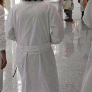 Medici, firmato il contratto: aumento di 491 euro da marzo