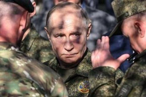 Ucraina-Russia, Putin punisce anche chi sostiene la guerra: la nuova purga