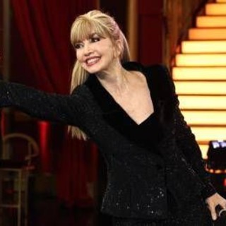 Ballando, Milly Carlucci: "La giuria? Libera, nessun copione. D'Urso? La rivelazione di quest'anno" Ballando, Milly Carlucci: "La giuria? Libera, nessun copione. D'Urso? La rivelazione di quest'anno"