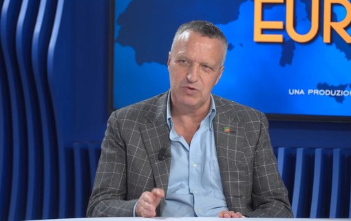 Tosi “L’Ue diventi una confederazione per affrontare le nuove sfide”